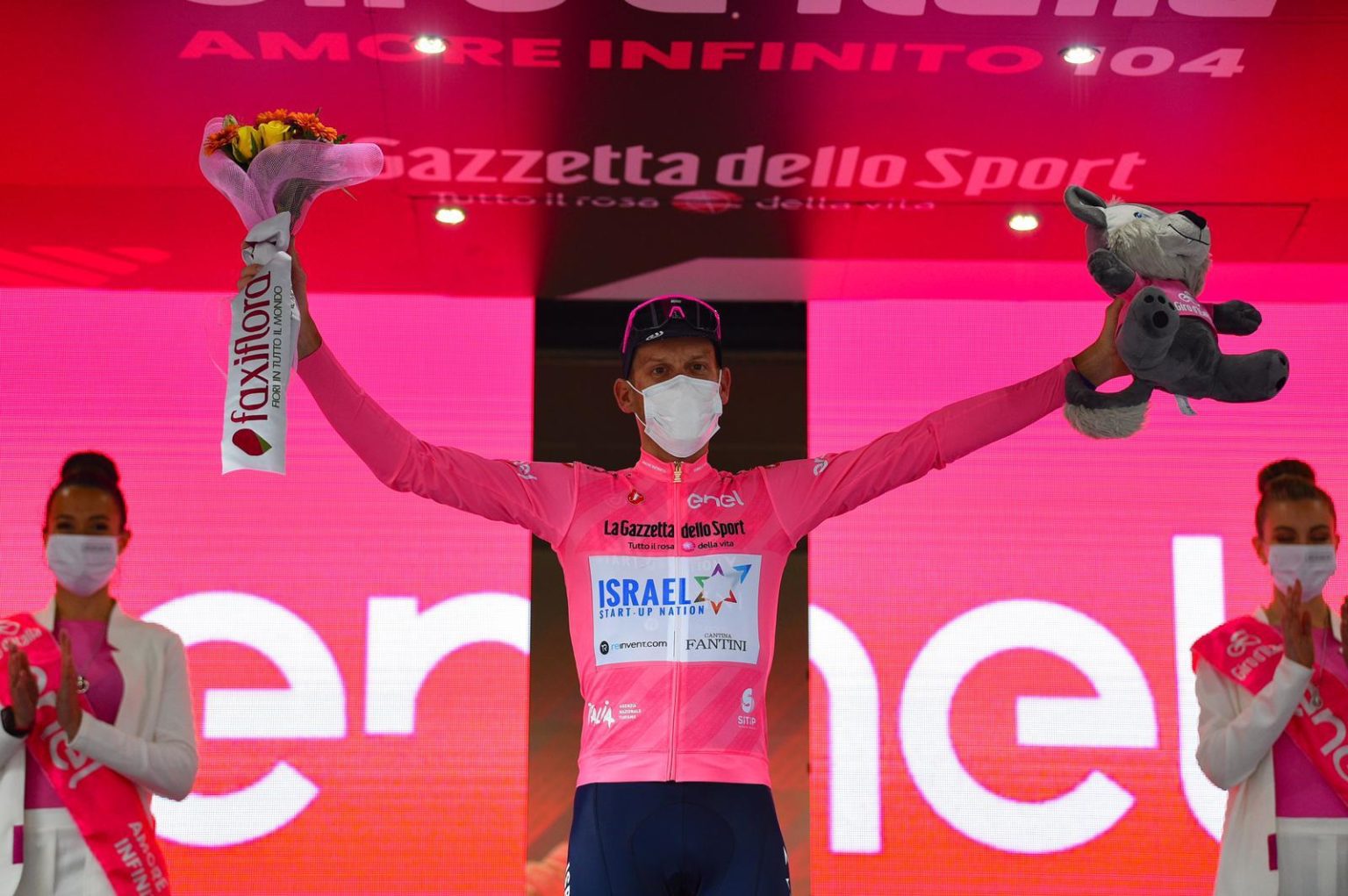 De-Marchi-pink-jersey-Giro-2021-1536x1021.jpeg